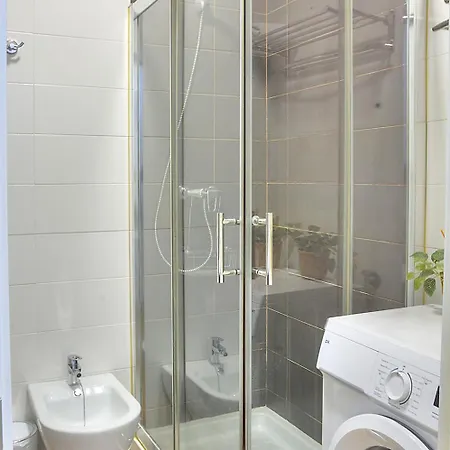 Family Luxury Argote Apartament *